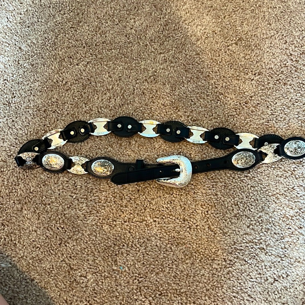 Vintage 90’s Tony Lama belt